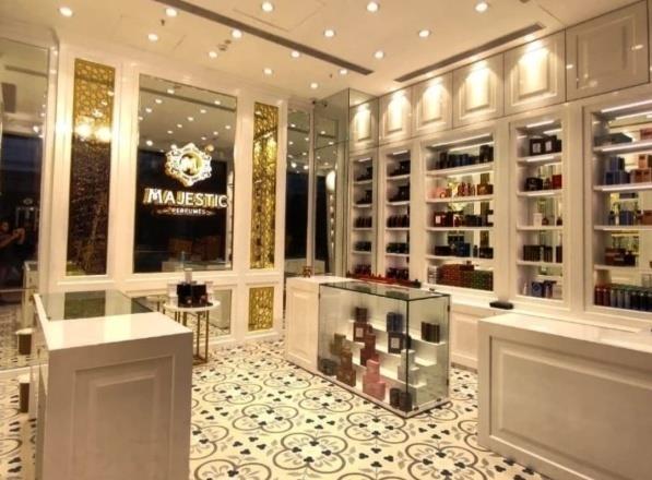 Perfume retail boutique interior by MEMAAR